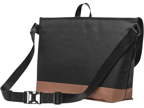 Сумка-мессенджер Herschel Cove из переработанного материала 22,5 л - сплошной черный - рис 3.