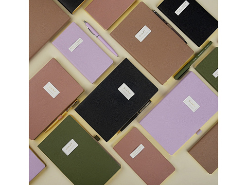 Ежедневник недатированный А5 Total beige с нашивкой, бежевый - рис 9.