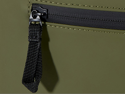 Переработанный рюкзак Реси Плюс 15 GRS с закручивающимся верхом объемом 18 л, зеленый лесной - рис 5.